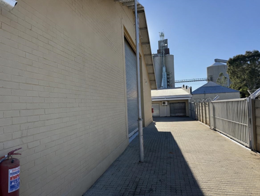 Commercial Property for Sale in Theunissen Free State